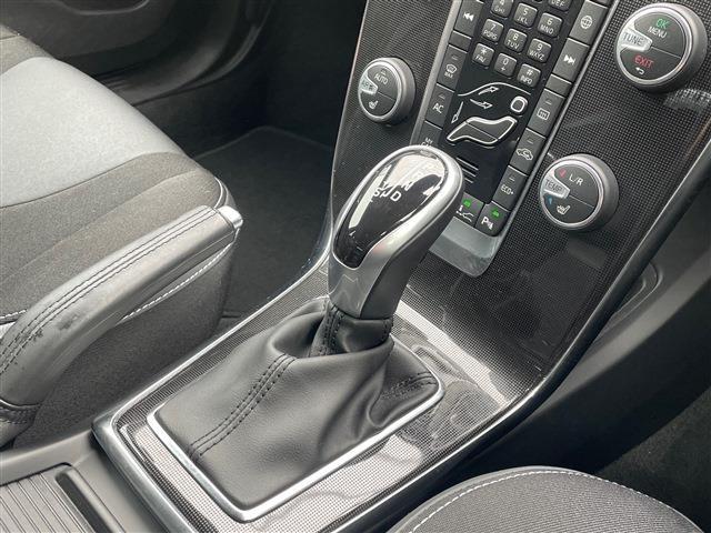 ボルボ Ｖ４０ Ｄ４ モメンタム ディーゼルターボ H29年 (東北) 99