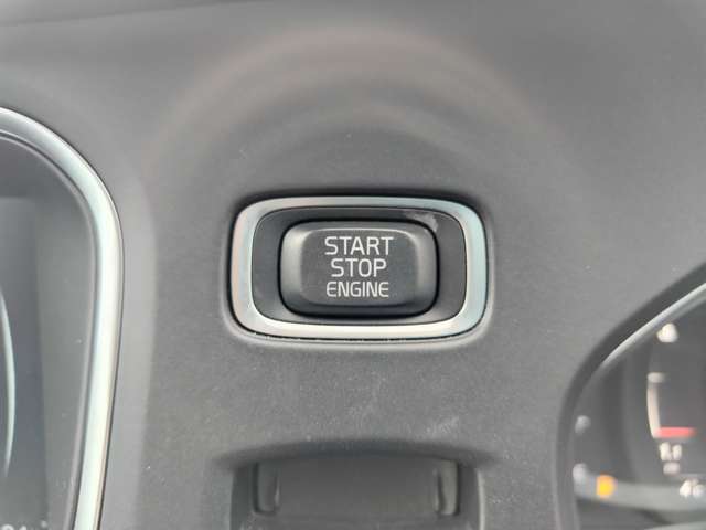 ボルボ Ｖ４０ Ｄ４ モメンタム ディーゼルターボ H29年 (東北) 99