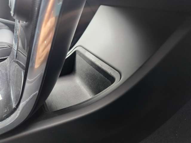 ボルボ Ｖ４０ Ｄ４ モメンタム ディーゼルターボ H29年 (東北) 99