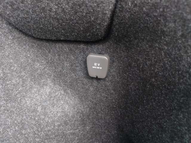 ボルボ Ｖ４０ Ｄ４ モメンタム ディーゼルターボ H29年 (東北) 99