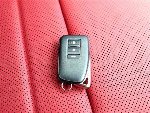 レクサス ＩＳ３００ｈ Ｆスポーツ R3年 (関東) 99