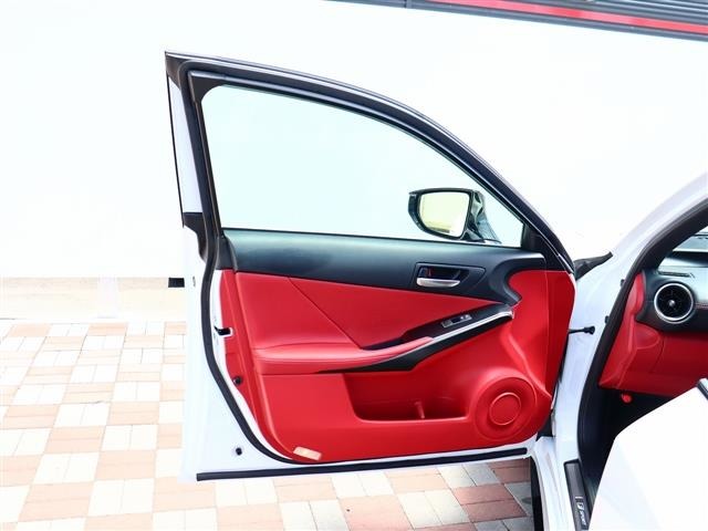 レクサス ＩＳ３００ｈ Ｆスポーツ R3年 (関東) 99