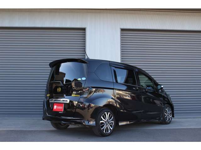 ホンダ フリード　ハイブリッド １．５ H24年 (関東) 99
