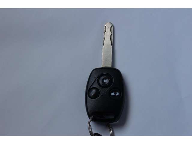 ホンダ フリード　ハイブリッド １．５ H24年 (関東) 99