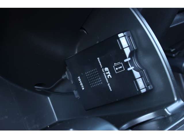 ホンダ フリード　ハイブリッド １．５ H24年 (関東) 99