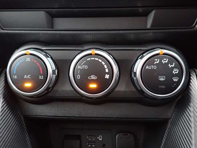 マツダ ＭＡＺＤＡ２ １．５ １５Ｓ スマート エディション R4年 (関東) 99