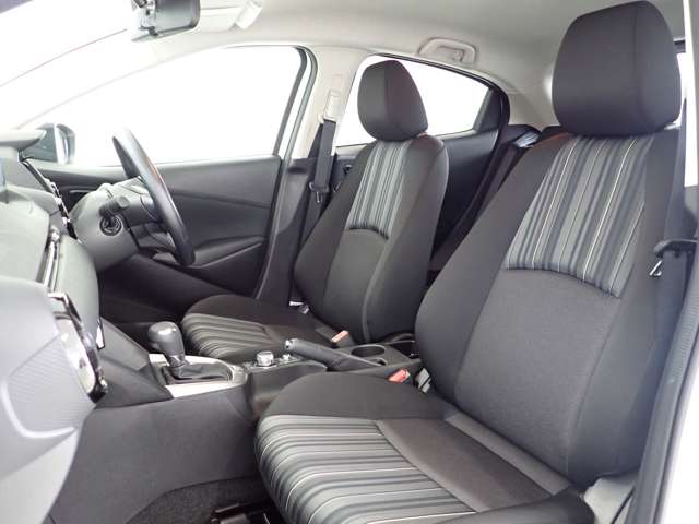 マツダ ＭＡＺＤＡ２ １．５ １５Ｓ スマート エディション R4年 (関東) 99