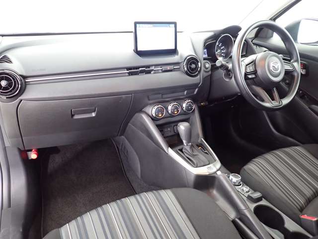 マツダ ＭＡＺＤＡ２ １．５ １５Ｓ スマート エディション R4年 (関東) 99