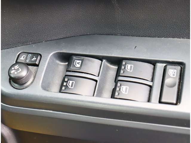 ダイハツ ウェイク ６６０ Ｌ ＳＡＩＩ H29年 (関東) 99