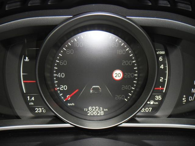 ボルボ Ｖ４０ Ｔ３　インスクリプション H29年 (東北) 99