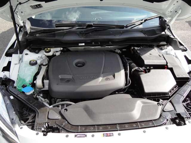 ボルボ Ｖ４０ Ｔ３　インスクリプション H29年 (東北) 99