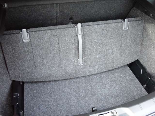 ボルボ Ｖ４０ Ｔ３　インスクリプション H29年 (東北) 99