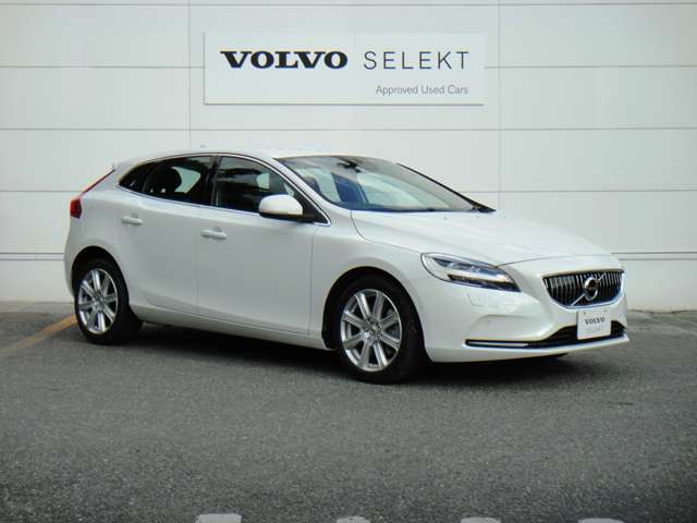 ボルボ Ｖ４０ Ｔ３　インスクリプション H29年 (東北) 99