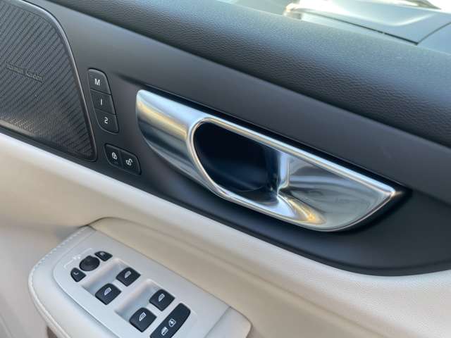 ボルボ Ｖ６０クロスカントリー アルティメット Ｂ５ ＡＷＤ ４ＷＤ R5年 (東北) 99