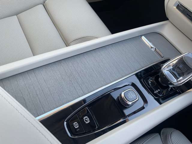 ボルボ Ｖ６０クロスカントリー アルティメット Ｂ５ ＡＷＤ ４ＷＤ R5年 (東北) 99