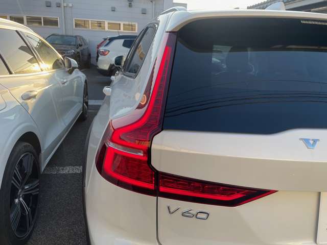 ボルボ Ｖ６０クロスカントリー アルティメット Ｂ５ ＡＷＤ ４ＷＤ R5年 (東北) 99