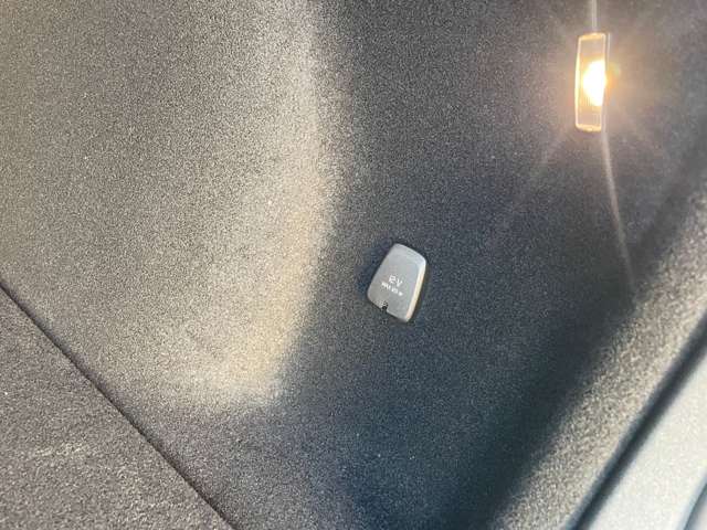 ボルボ Ｖ６０クロスカントリー アルティメット Ｂ５ ＡＷＤ ４ＷＤ R5年 (東北) 99