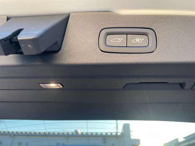 ボルボ Ｖ６０クロスカントリー アルティメット Ｂ５ ＡＷＤ ４ＷＤ R5年 (東北) 99