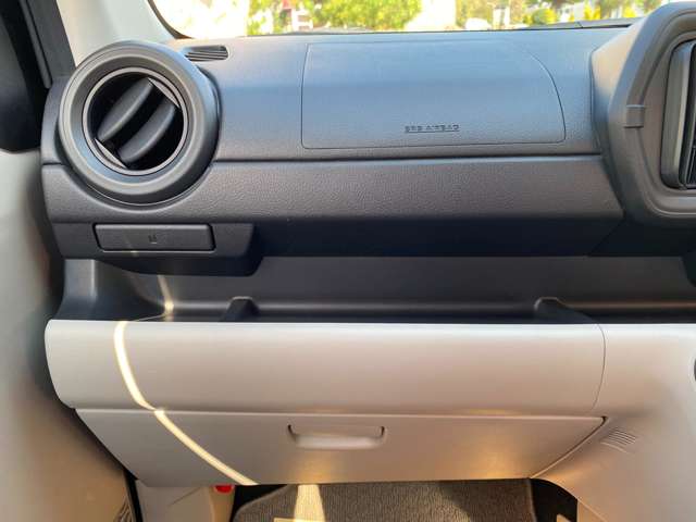 トヨタ パッソ １．０ Ｘ R1年 (東北) 99