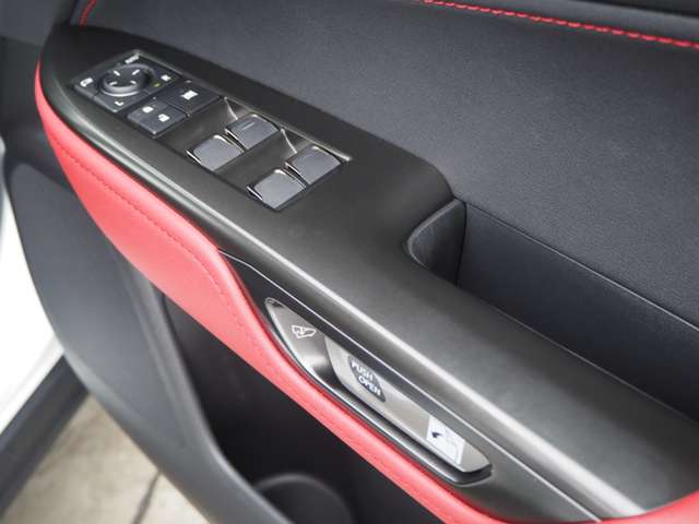 レクサス ＮＸ４５０ｈ＋ ４５０Ｈプラス Ｆスポーツ ４ＷＤ R5年 (近畿) 99