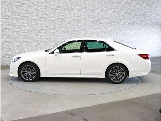 トヨタ クラウンアスリート ２．５ Ｇ H25年 (関東) 99