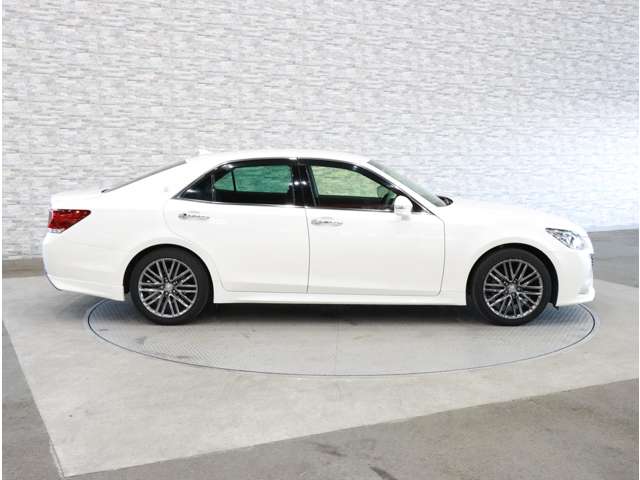 トヨタ クラウンアスリート ２．５ Ｇ H25年 (関東) 99