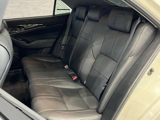 トヨタ クラウンアスリート ２．５ Ｇ H25年 (関東) 99