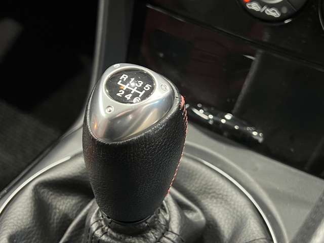 マツダ ＲＸ−８ スピリットＲ H24年 (関東) 99