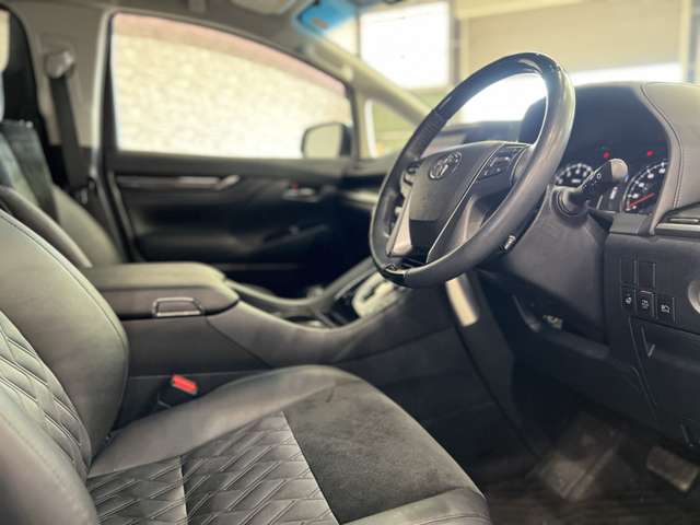 トヨタ ヴェルファイア ３．５ ＺＡ Ｇエディション ４ＷＤ H27年 (関東) 99