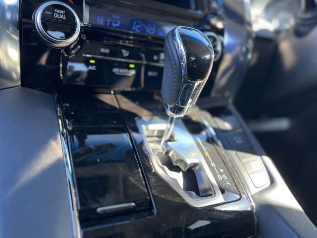 トヨタ ヴェルファイア ３．５ ＺＡ Ｇエディション ４ＷＤ H27年 (関東) 99