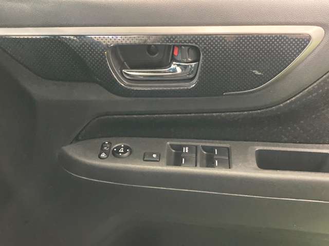 ホンダ Ｎ−ＷＧＮ ６６０ カスタムＧ ＳＳブラックスタイルパッケージ ４ＷＤ H30年 (北海道) 99