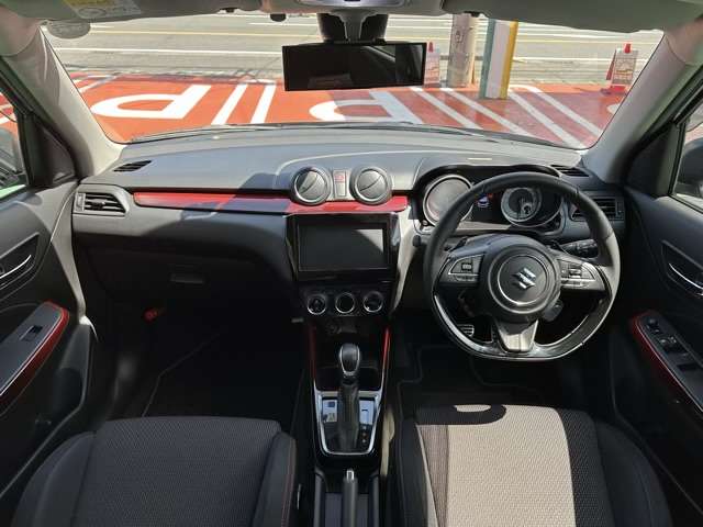 スズキ スイフト スポーツ １．４ R5年 (東海) 99