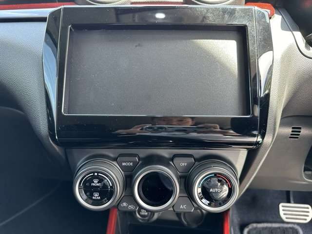 スズキ スイフト スポーツ １．４ R5年 (東海) 99