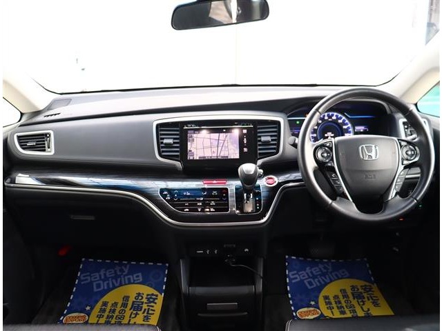 ホンダ オデッセイ　ハイブリッド ２．０ ハイブリッド アブソルート ホンダセンシング アドバンスドパッケージ H28年 (関東) 99