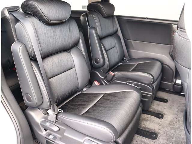 ホンダ オデッセイ　ハイブリッド ２．０ ハイブリッド アブソルート ホンダセンシング アドバンスドパッケージ H28年 (関東) 99