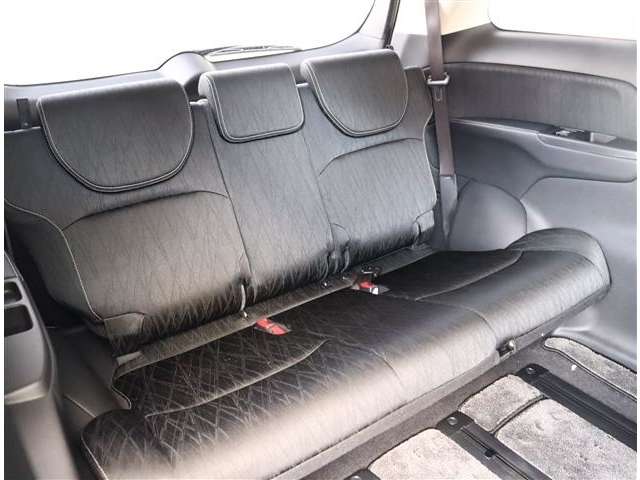 ホンダ オデッセイ　ハイブリッド ２．０ ハイブリッド アブソルート ホンダセンシング アドバンスドパッケージ H28年 (関東) 99