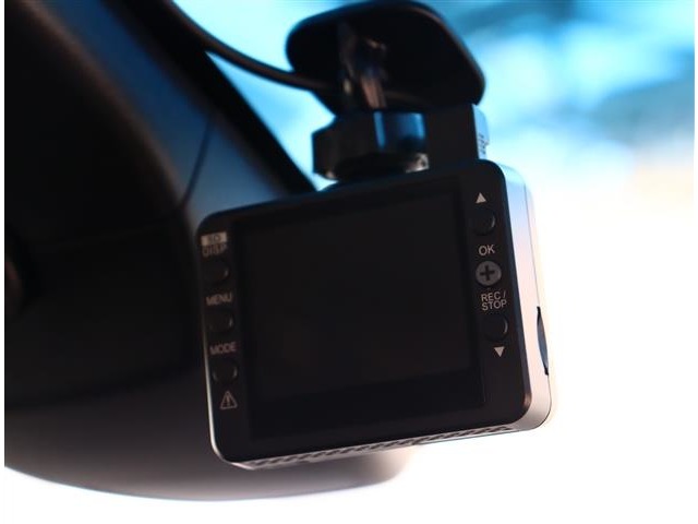 ホンダ オデッセイ　ハイブリッド ２．０ ハイブリッド アブソルート ホンダセンシング アドバンスドパッケージ H28年 (関東) 99