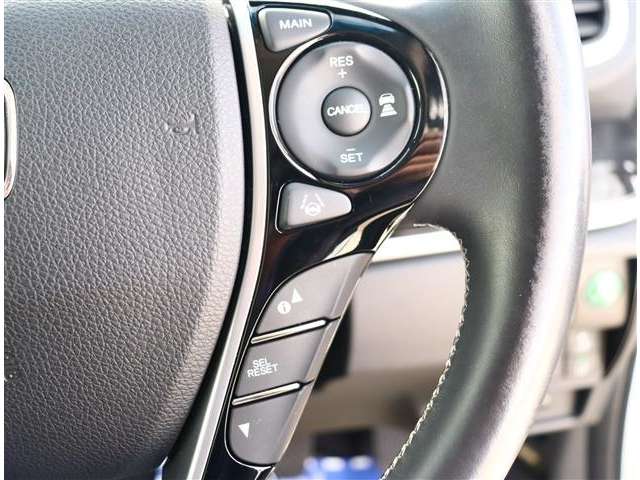 ホンダ オデッセイ　ハイブリッド ２．０ ハイブリッド アブソルート ホンダセンシング アドバンスドパッケージ H28年 (関東) 99