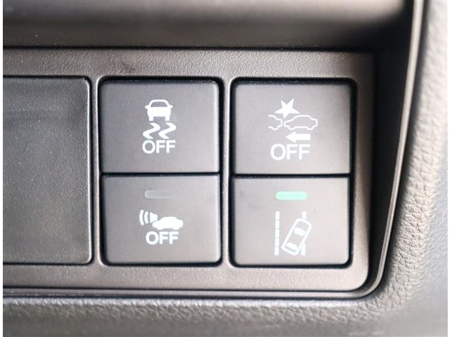 ホンダ オデッセイ　ハイブリッド ２．０ ハイブリッド アブソルート ホンダセンシング アドバンスドパッケージ H28年 (関東) 99