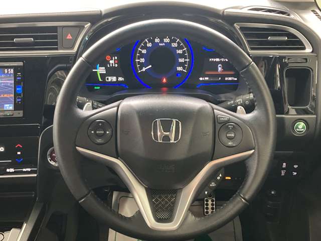 ホンダ シャトル １．５ ハイブリッド Ｘ スタイルエディション ４ＷＤ H28年 (北海道) 99