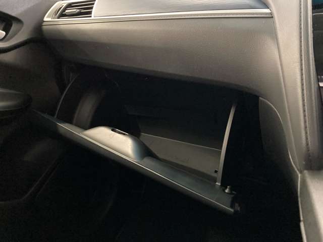 ホンダ シャトル １．５ ハイブリッド Ｘ スタイルエディション ４ＷＤ H28年 (北海道) 99