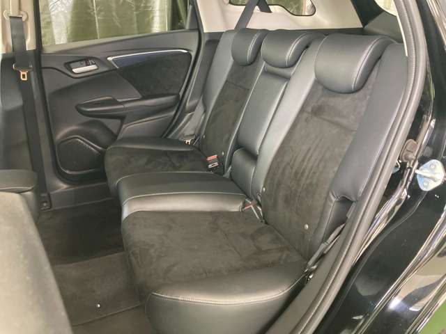 ホンダ シャトル １．５ ハイブリッド Ｘ スタイルエディション ４ＷＤ H28年 (北海道) 99