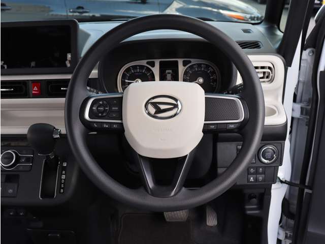 ダイハツ ムーヴ　キャンバス ６６０ ストライプス Ｇ R5年 (中国) 99