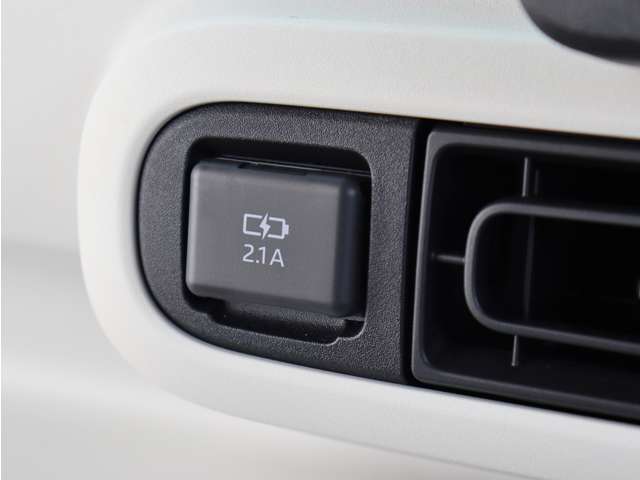 ダイハツ ムーヴ　キャンバス ６６０ ストライプス Ｇ R5年 (中国) 99