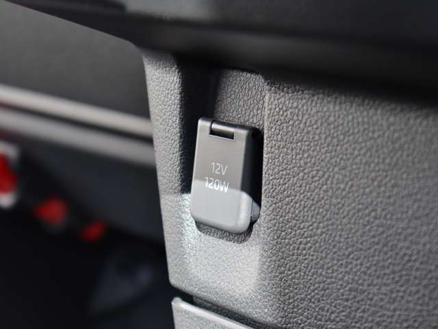 ダイハツ ムーヴ　キャンバス ６６０ ストライプス Ｇ R5年 (中国) 99