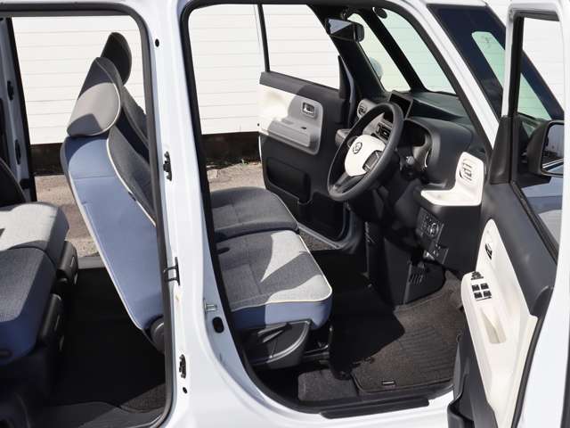 ダイハツ ムーヴ　キャンバス ６６０ ストライプス Ｇ R5年 (中国) 99