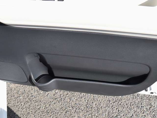 ダイハツ ムーヴ　キャンバス ６６０ ストライプス Ｇ R5年 (中国) 99