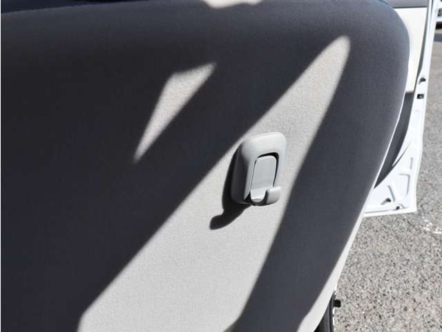 ダイハツ ムーヴ　キャンバス ６６０ ストライプス Ｇ R5年 (中国) 99