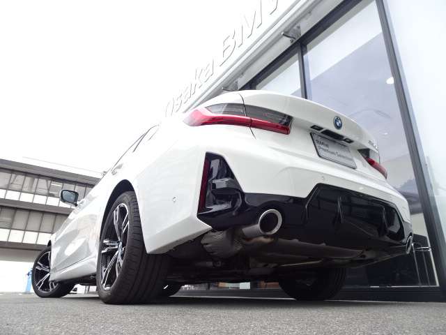 ＢＭＷ ３シリーズ ３３０ｅ　Ｍスポーツ R5年 (近畿) 99