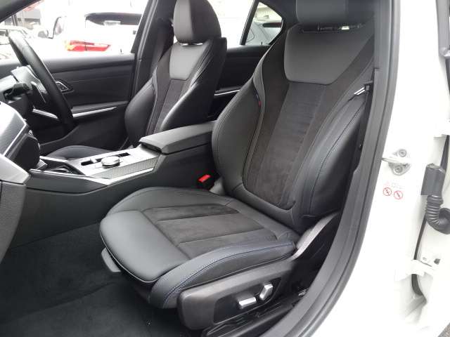 ＢＭＷ ３シリーズ ３３０ｅ　Ｍスポーツ R5年 (近畿) 99